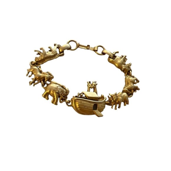 A.J.C. Vintage Signed Matte Gold Noah's Ark Animal Bracelet, 1980's Jewe… - Picture 1 of 2